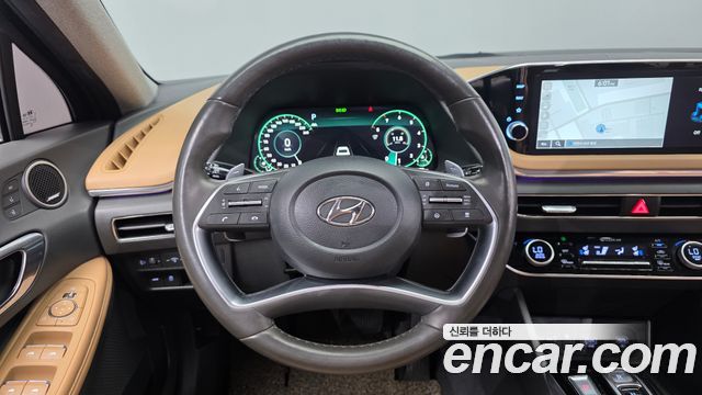 Hyundai Sonata 2022 — photo 13