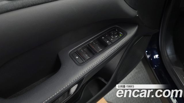 Lexus RX 2023 — photo 27