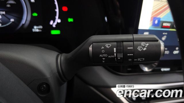 Lexus RX 2023 — photo 33