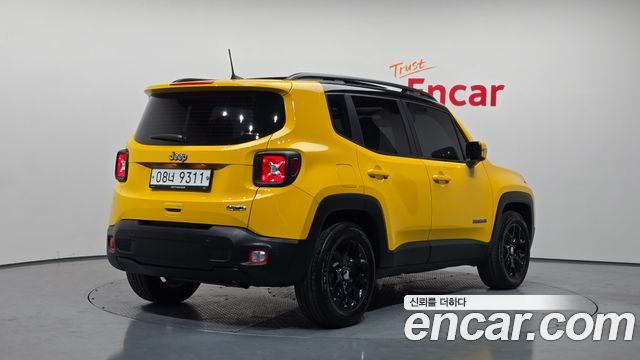 Jeep Renegade 2018 — photo 2