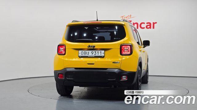 Jeep Renegade 2018 — photo 4