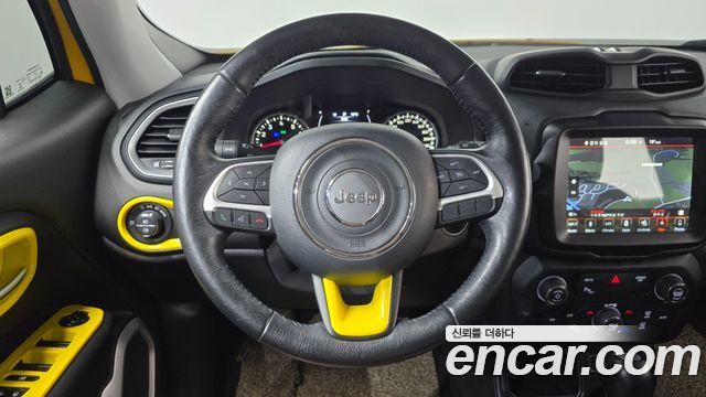 Jeep Renegade 2018 — photo 18