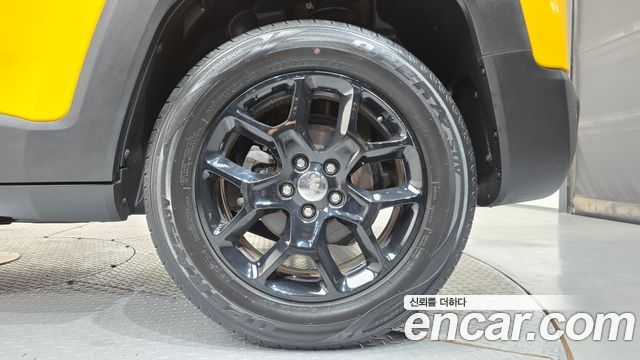 Jeep Renegade 2018 — photo 7