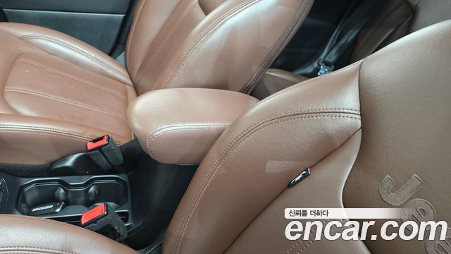 Jeep Renegade 2018 — photo 31