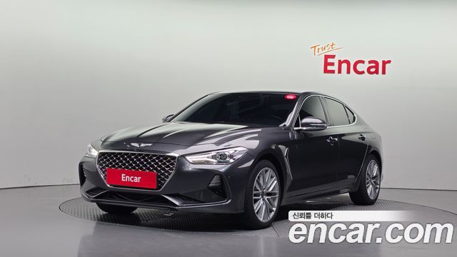 Genesis G70 2019 — photo 1
