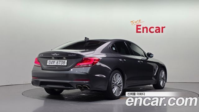 Genesis G70 2019 — photo 2