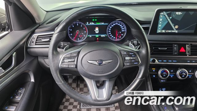 Genesis G70 2019 — photo 13