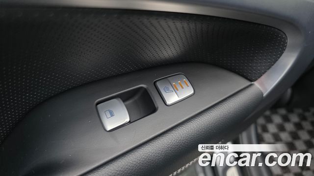 Genesis G70 2019 — photo 17