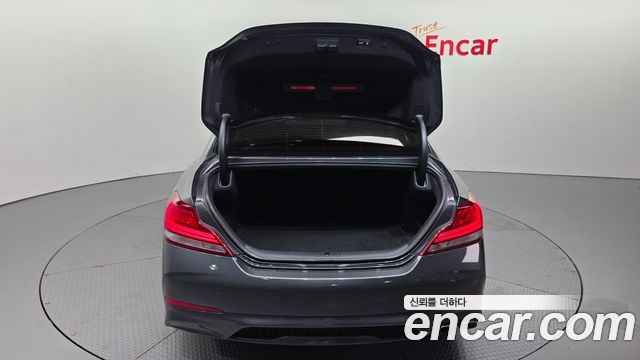 Genesis G70 2019 — photo 19