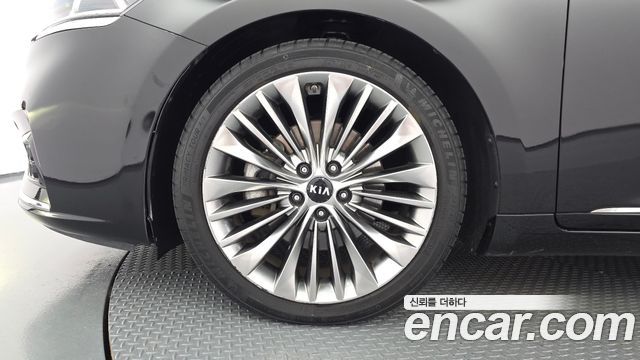 Kia K7 2017 — photo 5