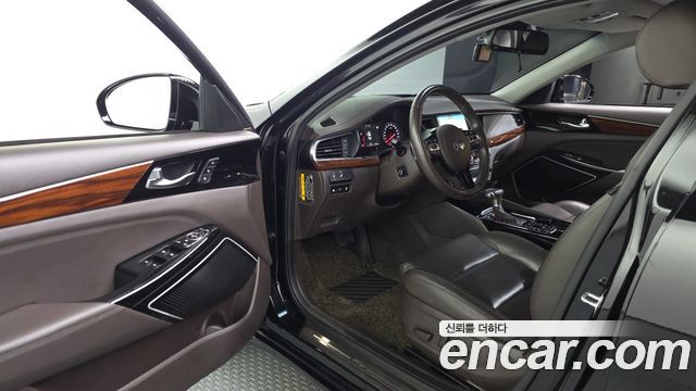 Kia K7 2017 — photo 13