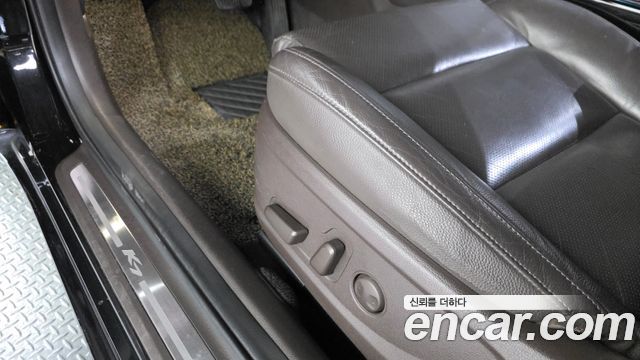 Kia K7 2017 — photo 27