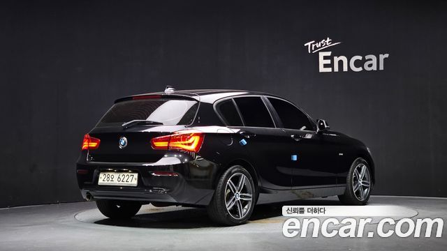 BMW 1-Series 2017 — photo 2