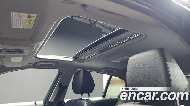 BMW 1-Series 2017 — photo 17