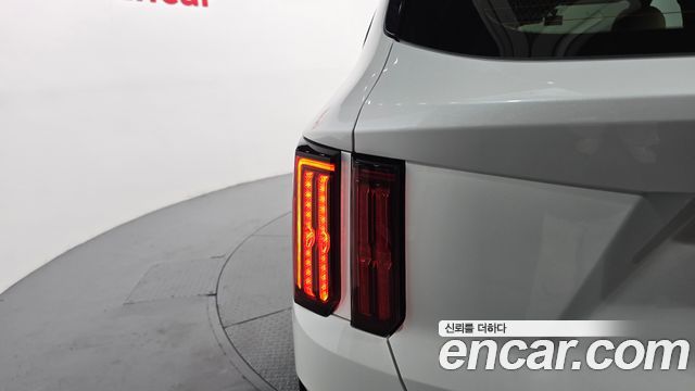 Kia Sorento 2022 — photo 9