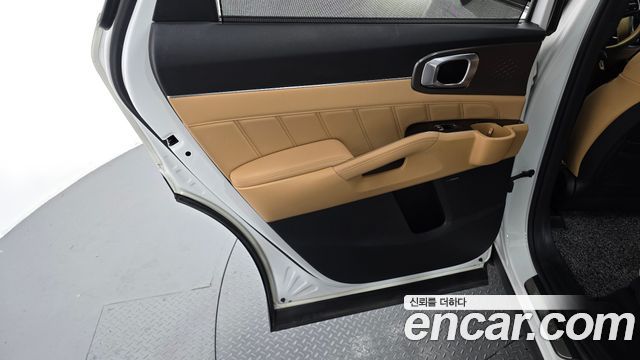 Kia Sorento 2022 — photo 15