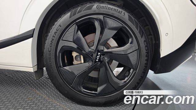 Kia EV6 2023 — photo 7