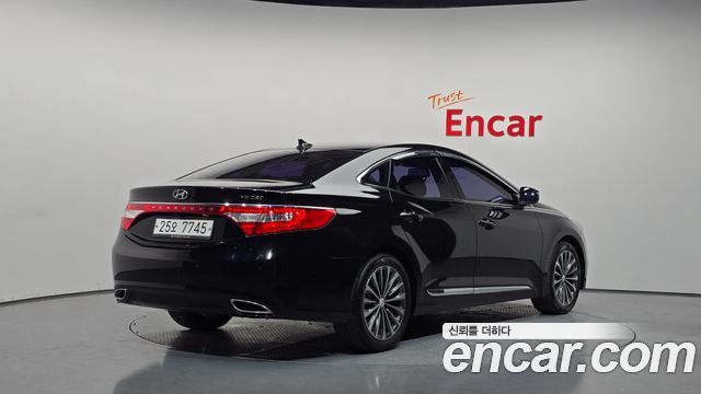 Hyundai Grandeur 2014 — photo 2