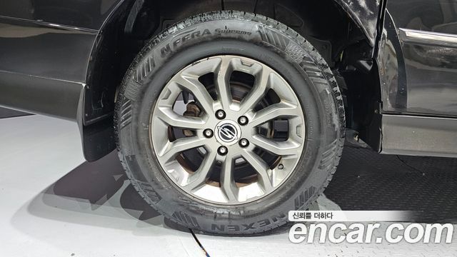 KG Mobility KORANDO 2014 — photo 5
