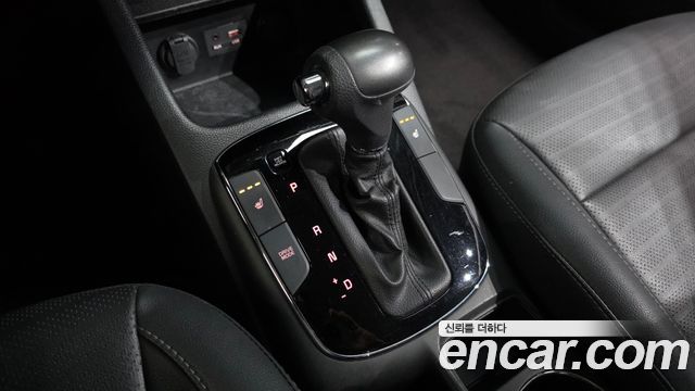 Kia K3 2017 — photo 12
