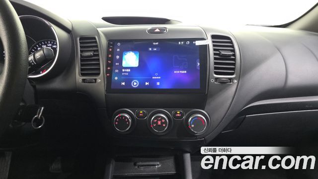 Kia K3 2017 — photo 20
