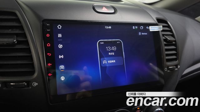 Kia K3 2017 — photo 22