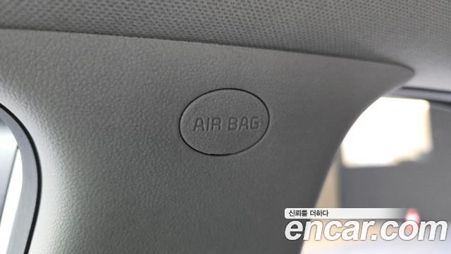 Kia K3 2017 — photo 30