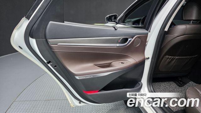 Hyundai Grandeur 2019 — photo 15