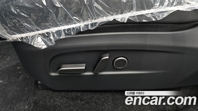Tesla Model Y 2026 — photo 29