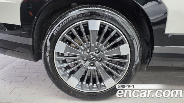 Hyundai Santafe 2025 — photo 5