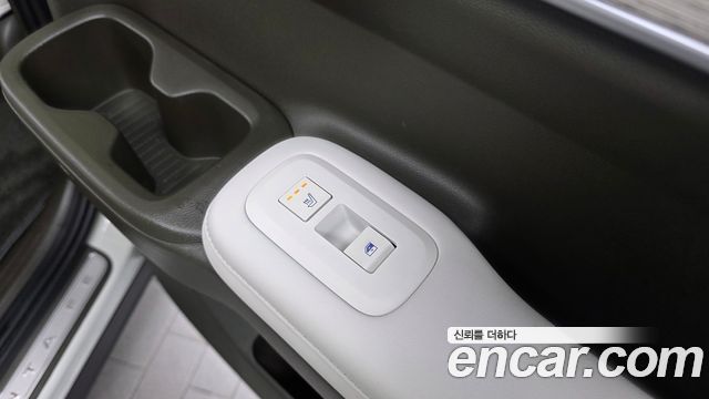 Hyundai Santafe 2025 — photo 24