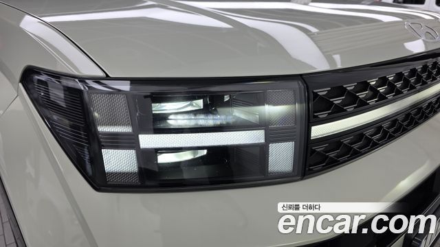 Hyundai Santafe 2025 — photo 8