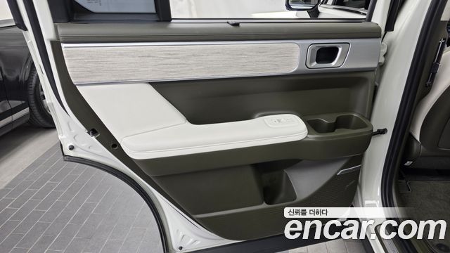 Hyundai Santafe 2025 — photo 15