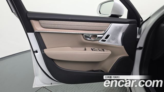 Volvo S90 2026 — photo 14