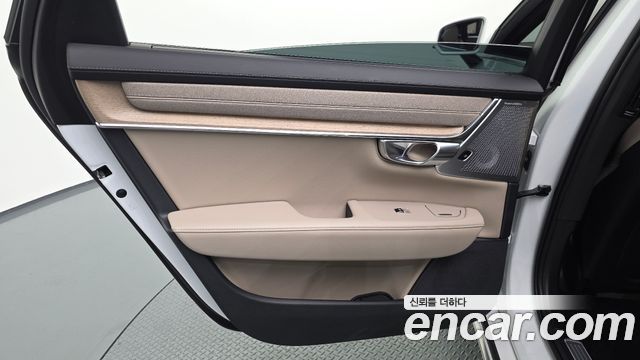 Volvo S90 2026 — photo 15