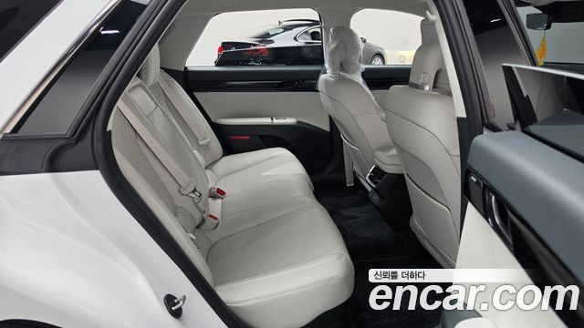 Hyundai Grandeur 2024 — photo 17