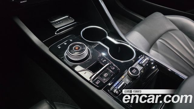 Kia K5 2023 — photo 9