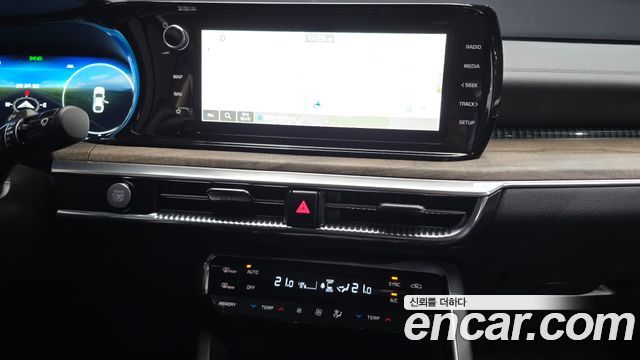 Kia K5 2023 — photo 15