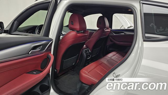 BMW X4 2020 — photo 18