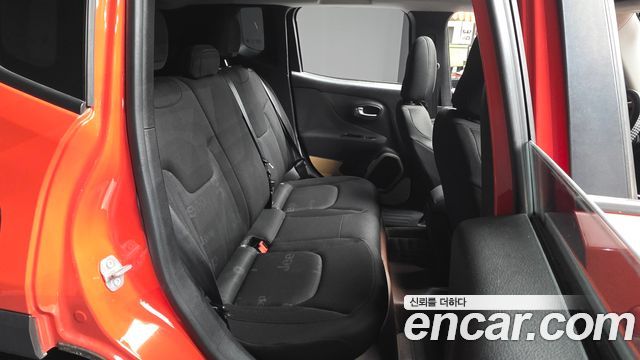 Jeep Renegade 2015 — photo 12