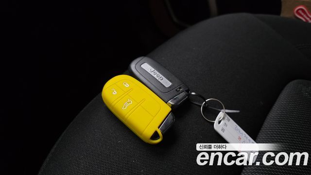 Jeep Renegade 2015 — photo 19