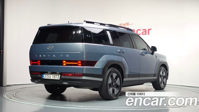 Hyundai Santafe 2025 — photo 2