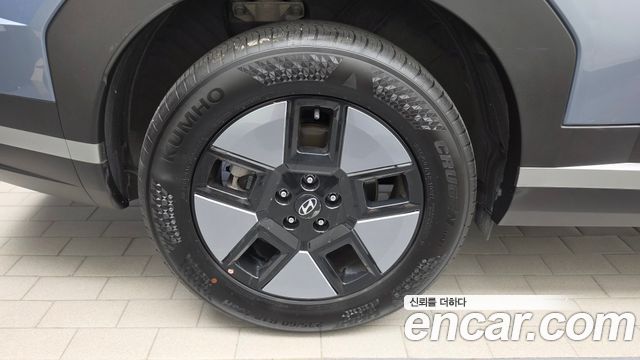 Hyundai Santafe 2025 — photo 5