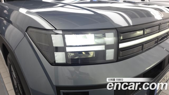 Hyundai Santafe 2025 — photo 8
