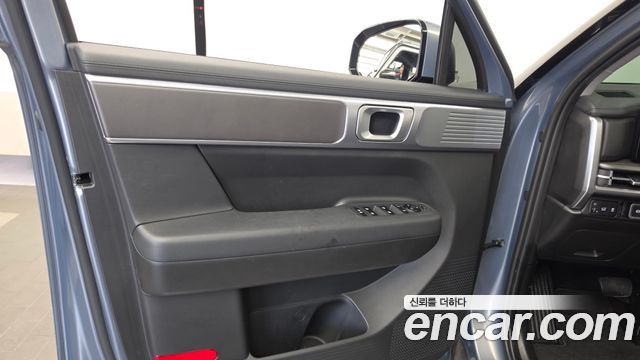 Hyundai Santafe 2025 — photo 14