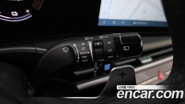 Hyundai Santafe 2025 — photo 28