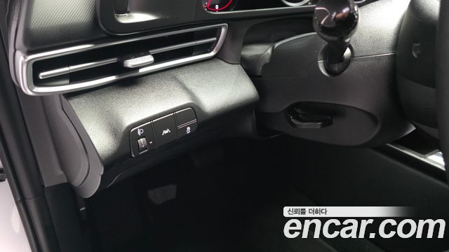 Hyundai AVANTE 2023 — photo 15