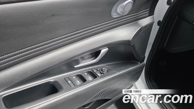 Hyundai AVANTE 2023 — photo 16