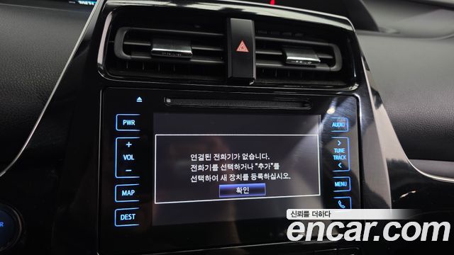 Toyota Prius 2018 — photo 27