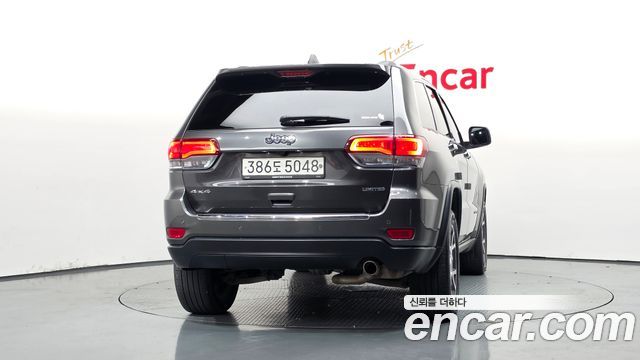 Jeep Cherokee 2021 — photo 4